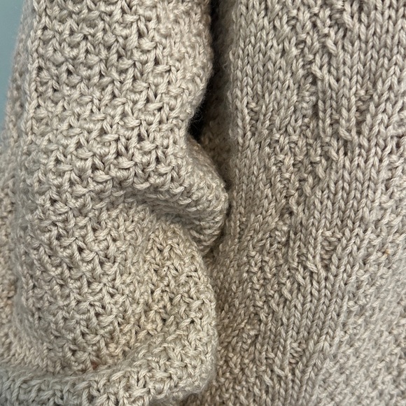 Relaxed Crewneck Knit Sweater in Oatmeal No brand tag. Heavy. Good quality. - Picture 6 of 10